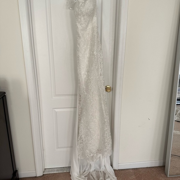 Remarkable Moment Wedding Dress - Picture 10 of 11